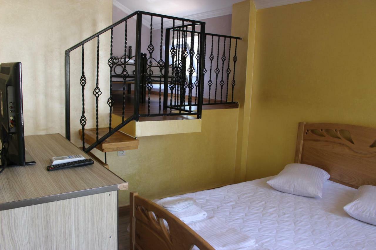 Hotel Evrazia Ureki Dış mekan fotoğraf